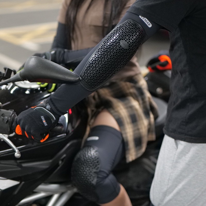 واقيات الركبة والكوع الصيفية م - مراجعة Mountain Biking Elbow Pads وسعره