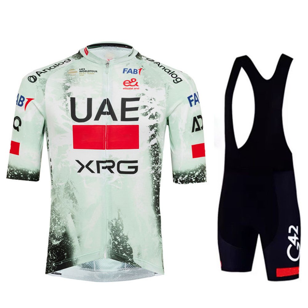 طقم قميص ركوب الدراجات الجديد  - مراجعة Mountain Biking Shorts وسعره