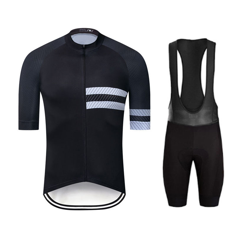 طقم قميص ركوب الدراجات الجديد  - مراجعة Mountain Biking Shorts وسعره